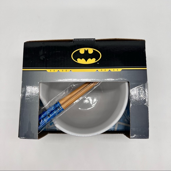 DC Batman Ramen Ceramic Bowl with Chopsticks - Picture 8 of 9